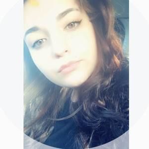 Meet your Posher, Emily-jewell